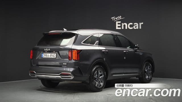 Kia Sorento 2022 — фото 2 из 20
