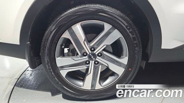 Kia Sorento 2021 — ფოტო 5/20