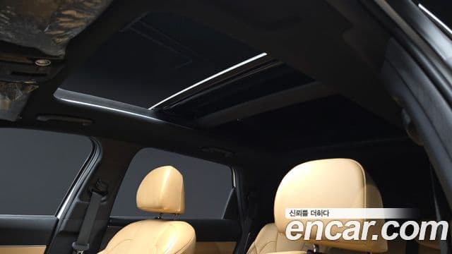 Kia Sorento 2021 — ფოტო 17/20