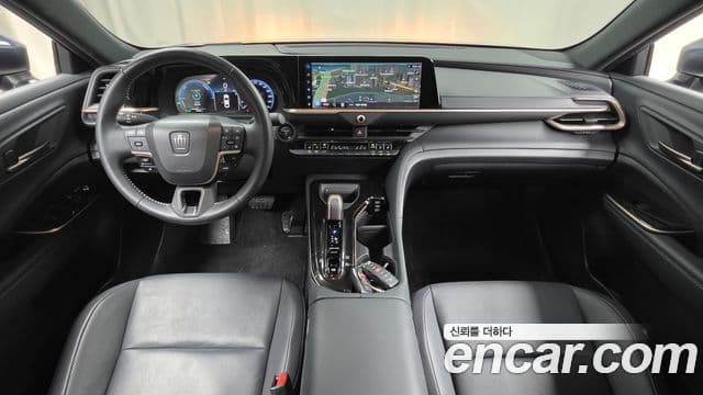 Toyota Crown Crossover 2025 — ფოტო 7/20