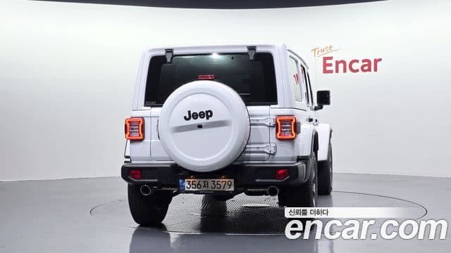 Jeep Wrangler 2021 — Şəkil 3/20