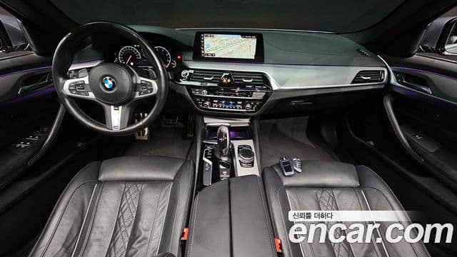 BMW 5 Series 2019 — Şəkil 7/20