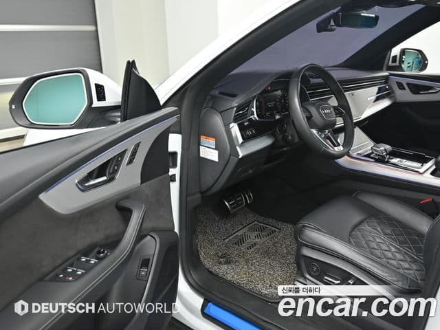 Audi Q7 2021 — Şəkil 11/20