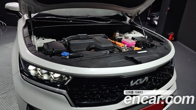 Kia Sorento 2022 — Фото 6/20