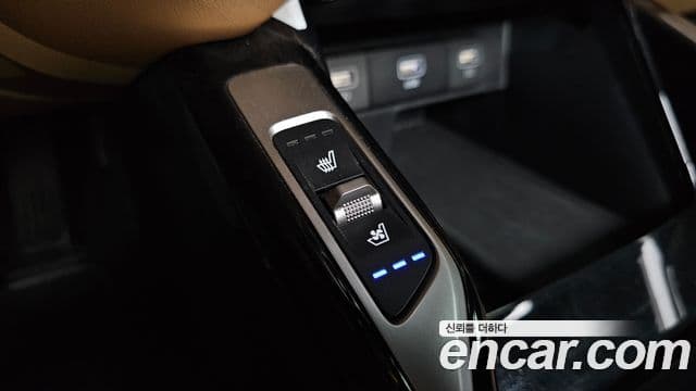 Kia Sorento 2022 — Фото 15/20