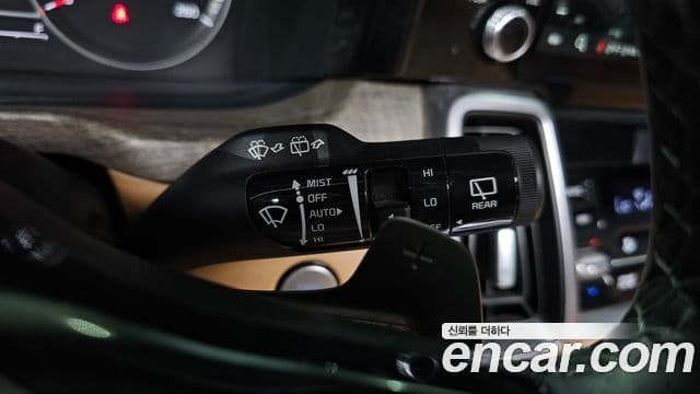 Kia Sorento 2022 — Фото 17/20