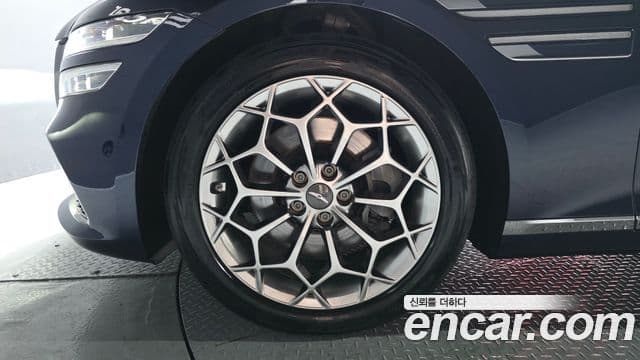 Genesis Electrified G80 2020 — Şəkil 5/20