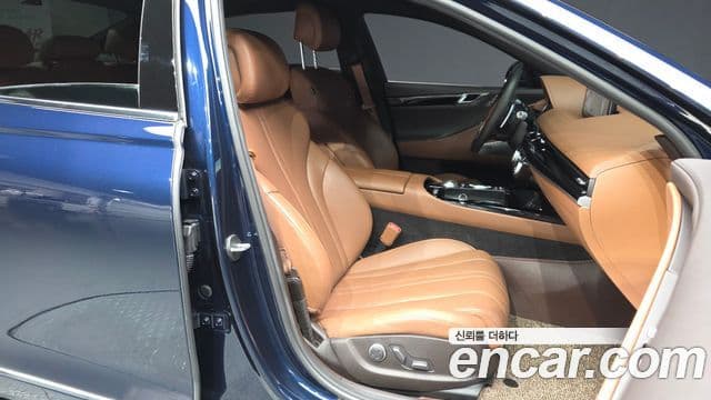 Genesis Electrified G80 2020 — Şəkil 11/20