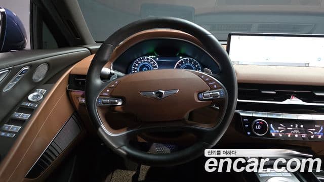 Genesis Electrified G80 2020 — Şəkil 13/20