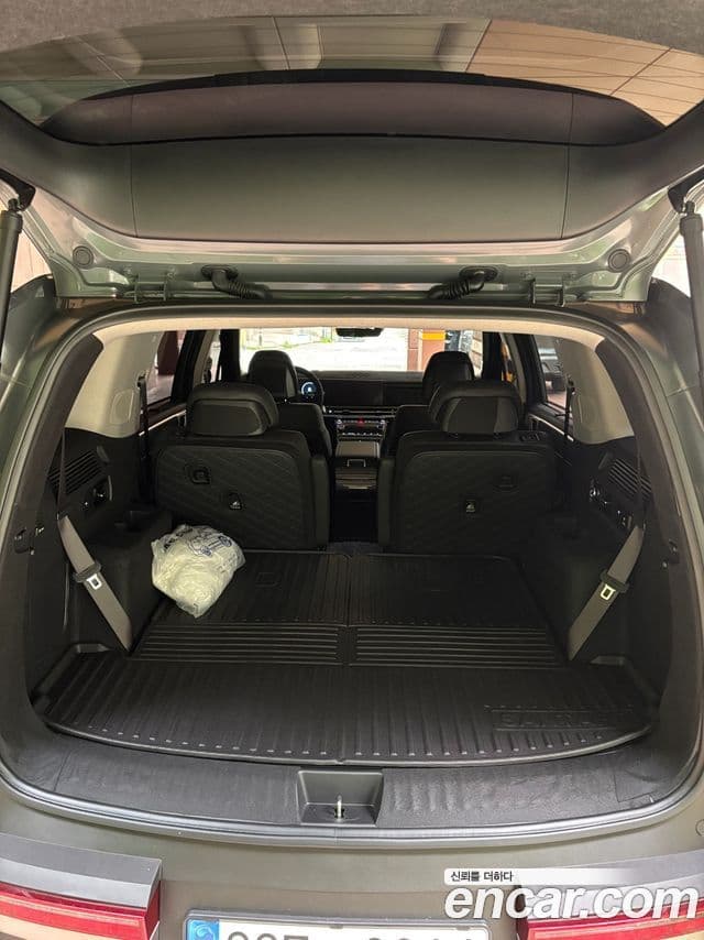 Hyundai Santa Fe 2025 — Şəkil 12/17