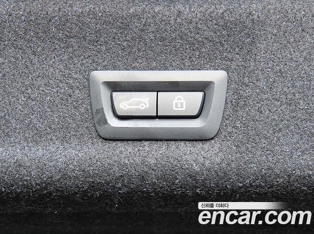 BMW 3 Series 2021 — Şəkil 17/20