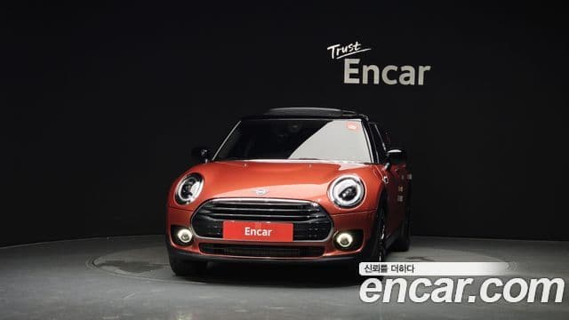 Mini Cooper Clubman 2022 — Фото 3/20