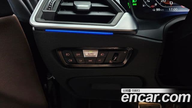 BMW 4 Series 2021 — ფოტო 17/20