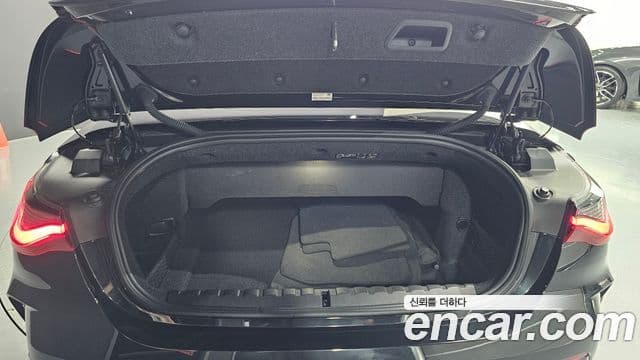 BMW 4 Series 2021 — ფოტო 20/20