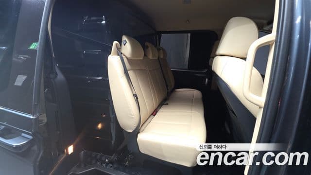 Hyundai Staria 2023 — Şəkil 12/20