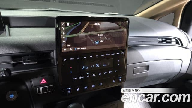 Hyundai Staria 2023 — Şəkil 15/20