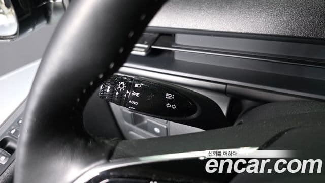 Hyundai Staria 2023 — Photo 13/32
