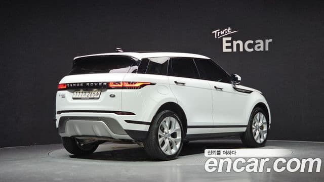 Land Rover Range Rover Evoque 2020 — фото 2 из 20