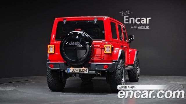 Jeep Wrangler 2021 — ფოტო 4/20