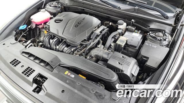 Hyundai Grandeur 2023 — ფოტო 6/20