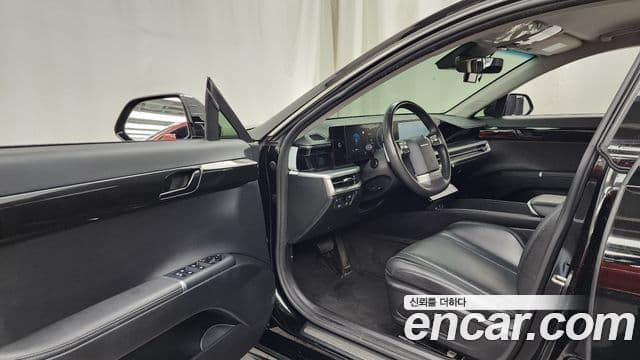 Hyundai Grandeur 2023 — ფოტო 10/20