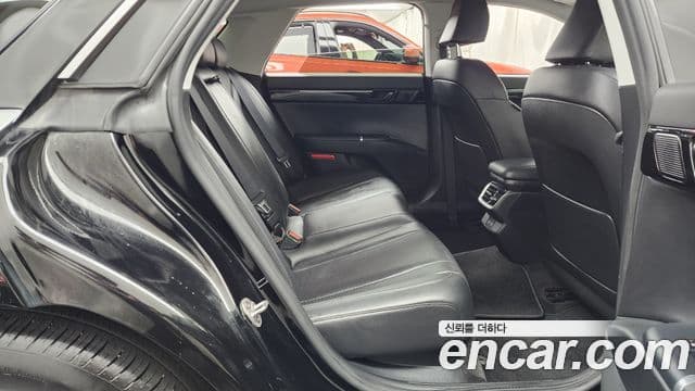 Hyundai Grandeur 2023 — ფოტო 12/20