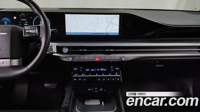 Hyundai Grandeur 2023 — ფოტო 14/20