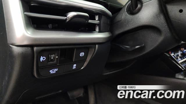 Hyundai Grandeur 2023 — ფოტო 16/20