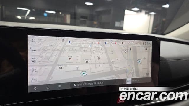 Kia Carnival 2024 — фото 16 из 20