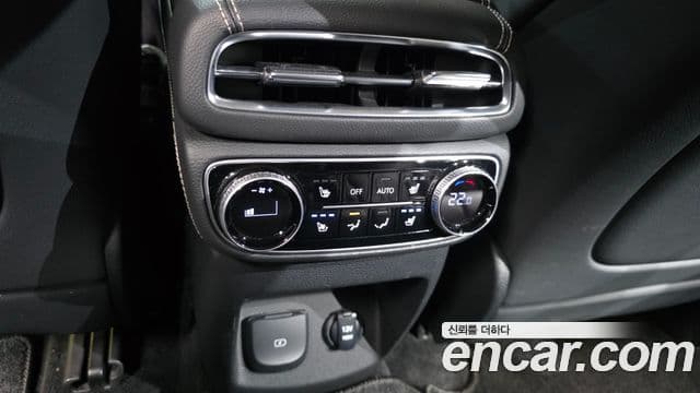 Genesis GV80 2021 — Şəkil 19/20
