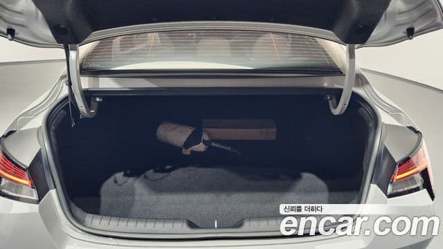 Hyundai Avante 2023 — фото 18 из 20