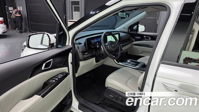 Kia Carnival 2022 — Фото 9/15