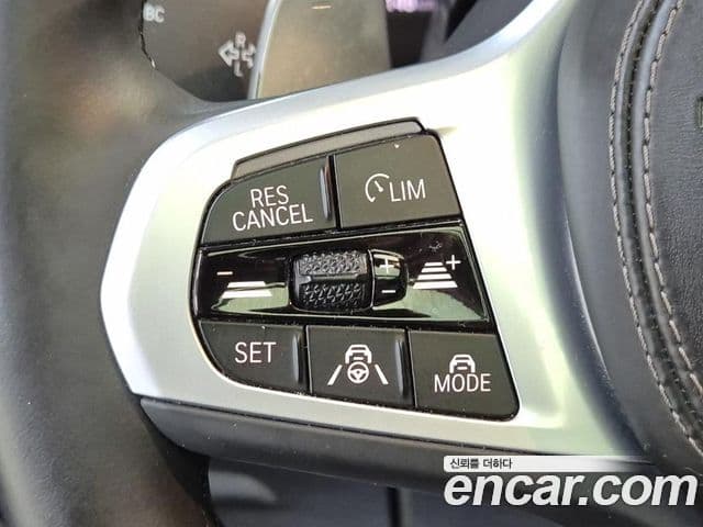 BMW X5 2022 — ფოტო 15/19
