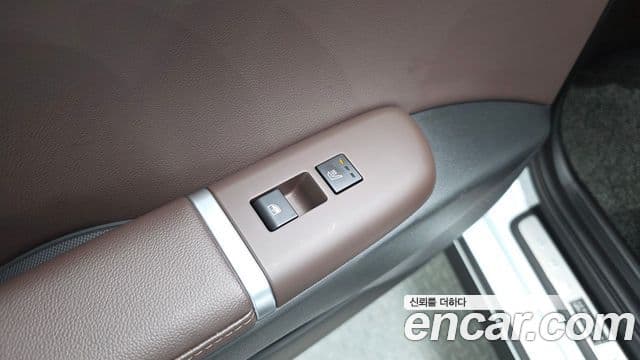 Hyundai Grandeur 2025 — ფოტო 19/20