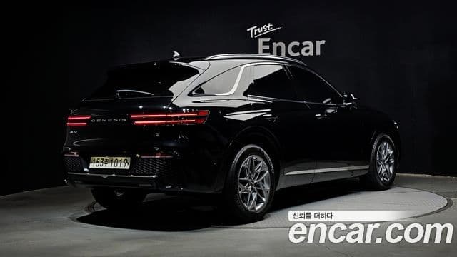 Genesis GV70 2021 — Şəkil 2/20