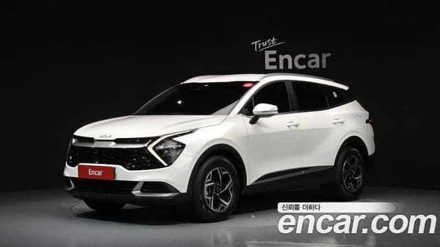 Kia Sportage 2022 — Фото 1/20
