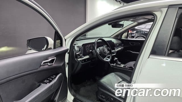 Kia Sportage 2022 — Фото 10/20