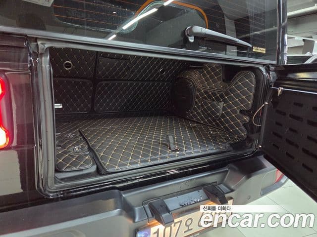 Jeep Wrangler 2024 — ფოტო 6/16