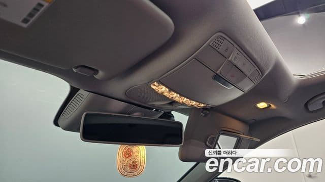 Mercedes-Benz E-Class 2020 — Şəkil 17/20