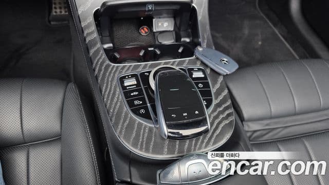 Mercedes-Benz E-Class 2021 — Şəkil 18/20
