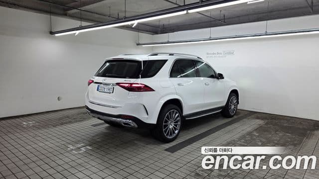 Mercedes-Benz GLE-Class 2025 — ფოტო 1/20