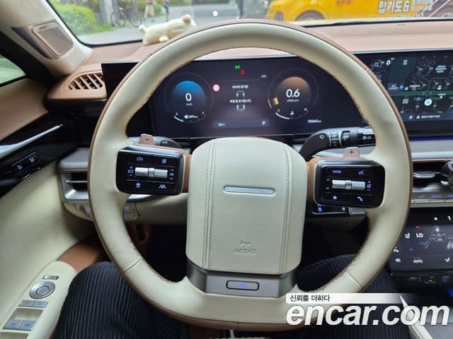 Hyundai Grandeur 2023 — ფოტო 6/16