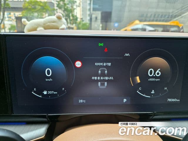 Hyundai Grandeur 2023 — ფოტო 7/16
