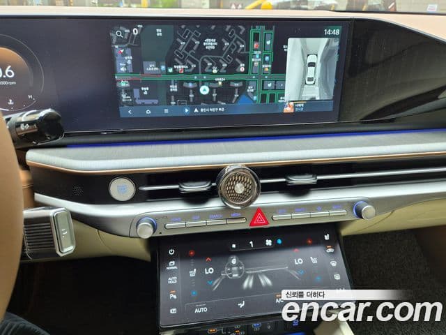 Hyundai Grandeur 2023 — ფოტო 8/16