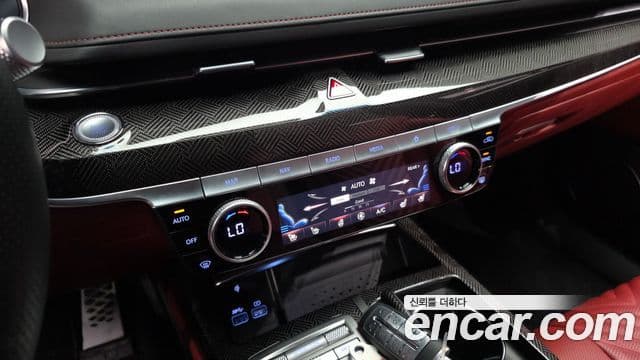 Genesis Electrified G80 2023 — ფოტო 17/20