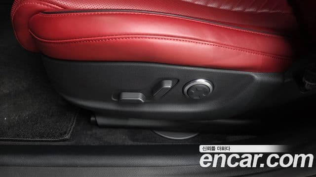 Genesis G80 2023 — Photo 5/35