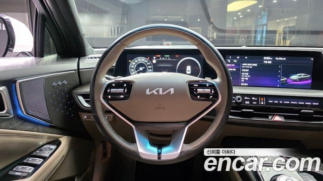 Kia K8 2022 — Şəkil 14/20