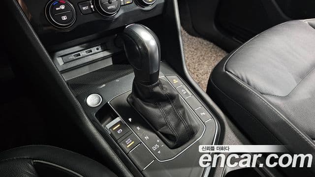 Volkswagen Tiguan 2020 — ფოტო 2/20