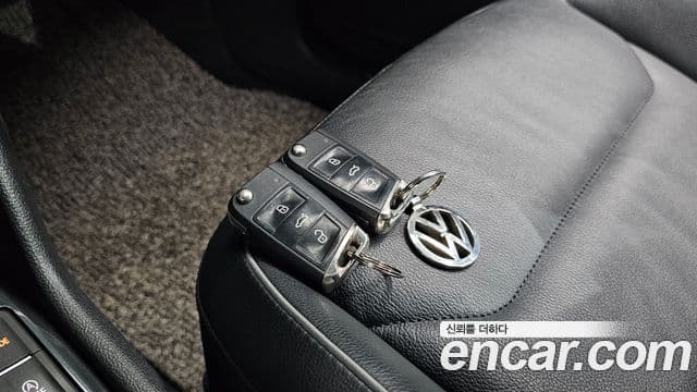 Volkswagen Tiguan 2020 — ფოტო 4/20