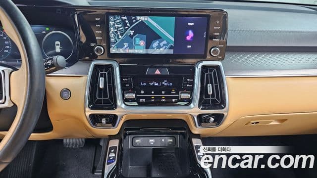 Kia Sorento 2023 — фото 12 из 20